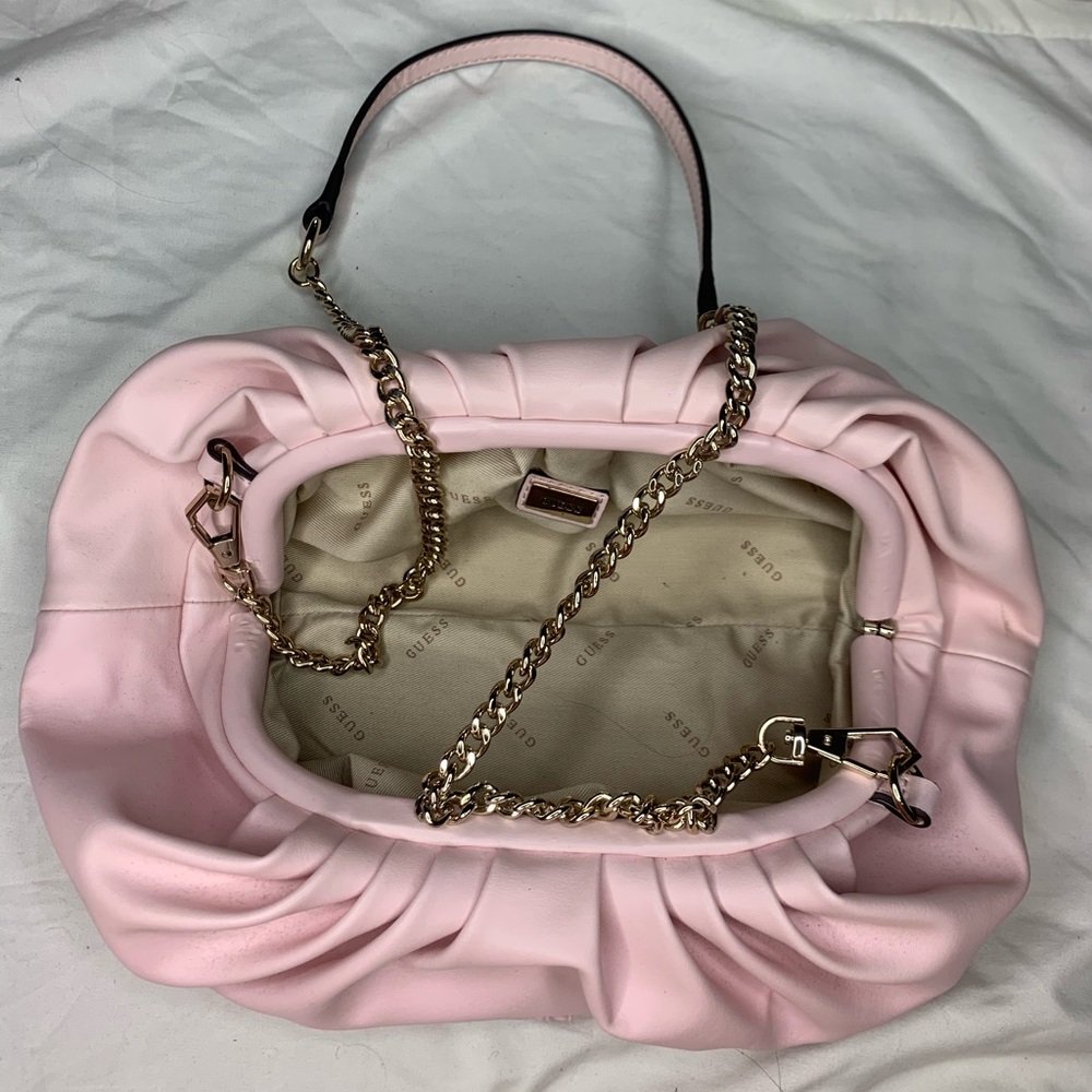 Guess purse - Picture 6 of 6
